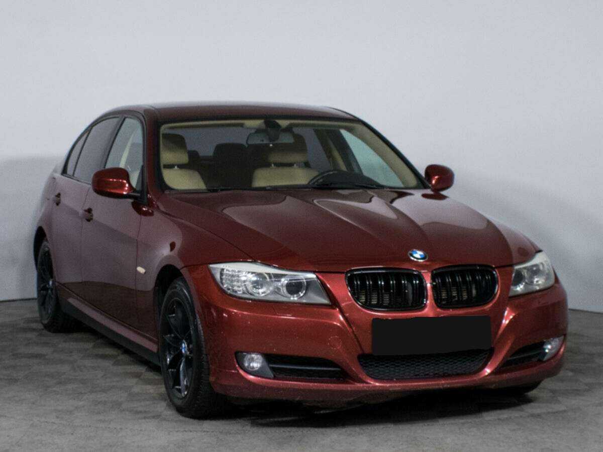 BMW 3 серии с пробегом — 2011 год. Фото: #2