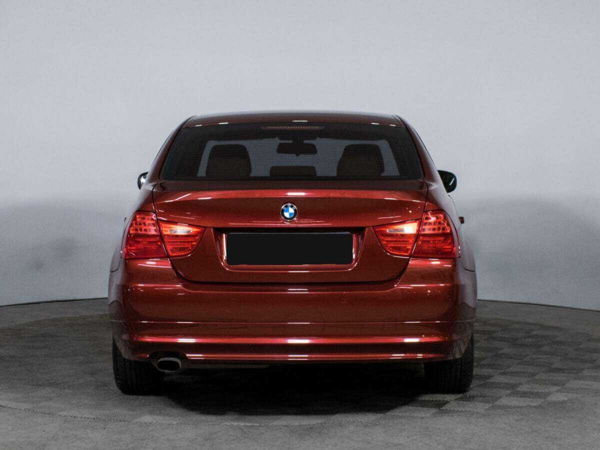 BMW 3 серии с пробегом — 2011 год. Фото: #5