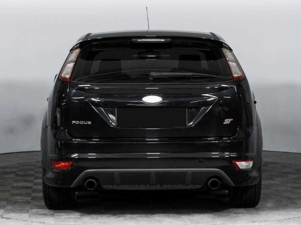 Ford Focus ST с пробегом — 2008 год. Фото: #5