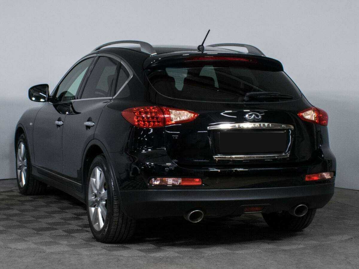 Infiniti EX с пробегом — 2011 год. Фото: #5
