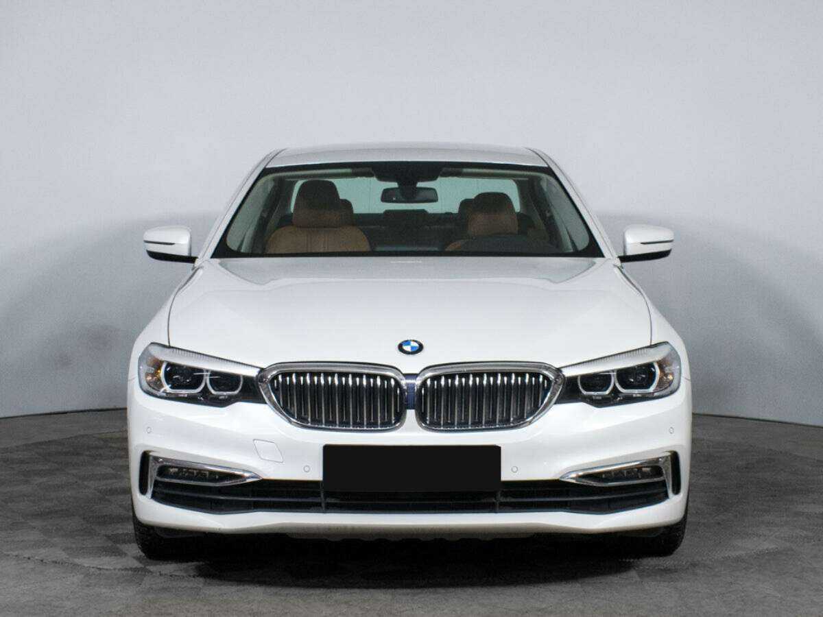 BMW 5 серии с пробегом — 2018 год. Фото: #1
