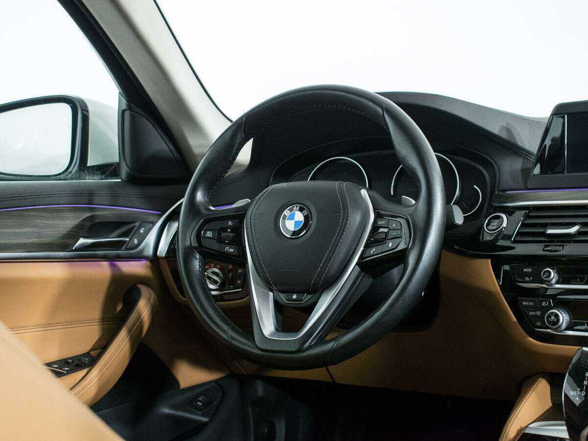 BMW 5 серии с пробегом — 2018 год. Фото: #13