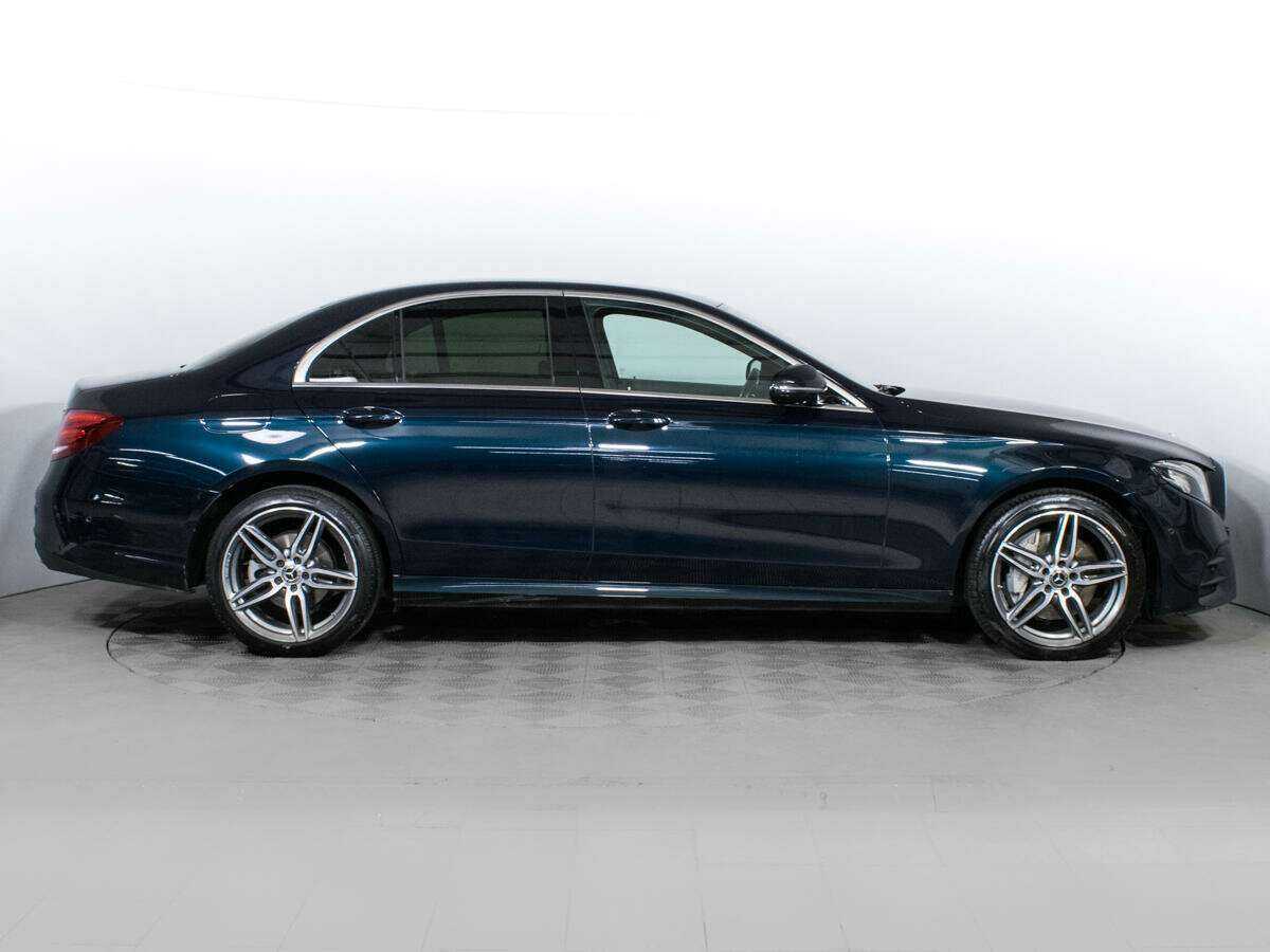 Mercedes-Benz E-Класс с пробегом — 2018 год. Фото: #3