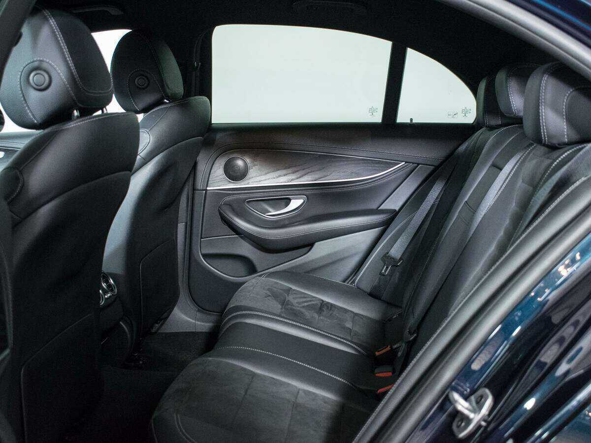 Mercedes-Benz E-Класс с пробегом — 2018 год. Фото: #9