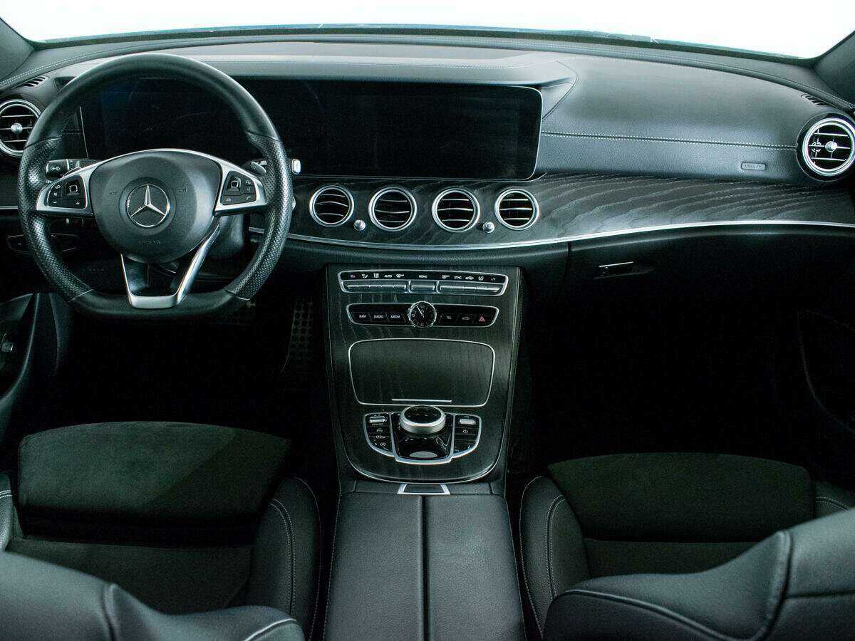 Mercedes-Benz E-Класс с пробегом — 2018 год. Фото: #11