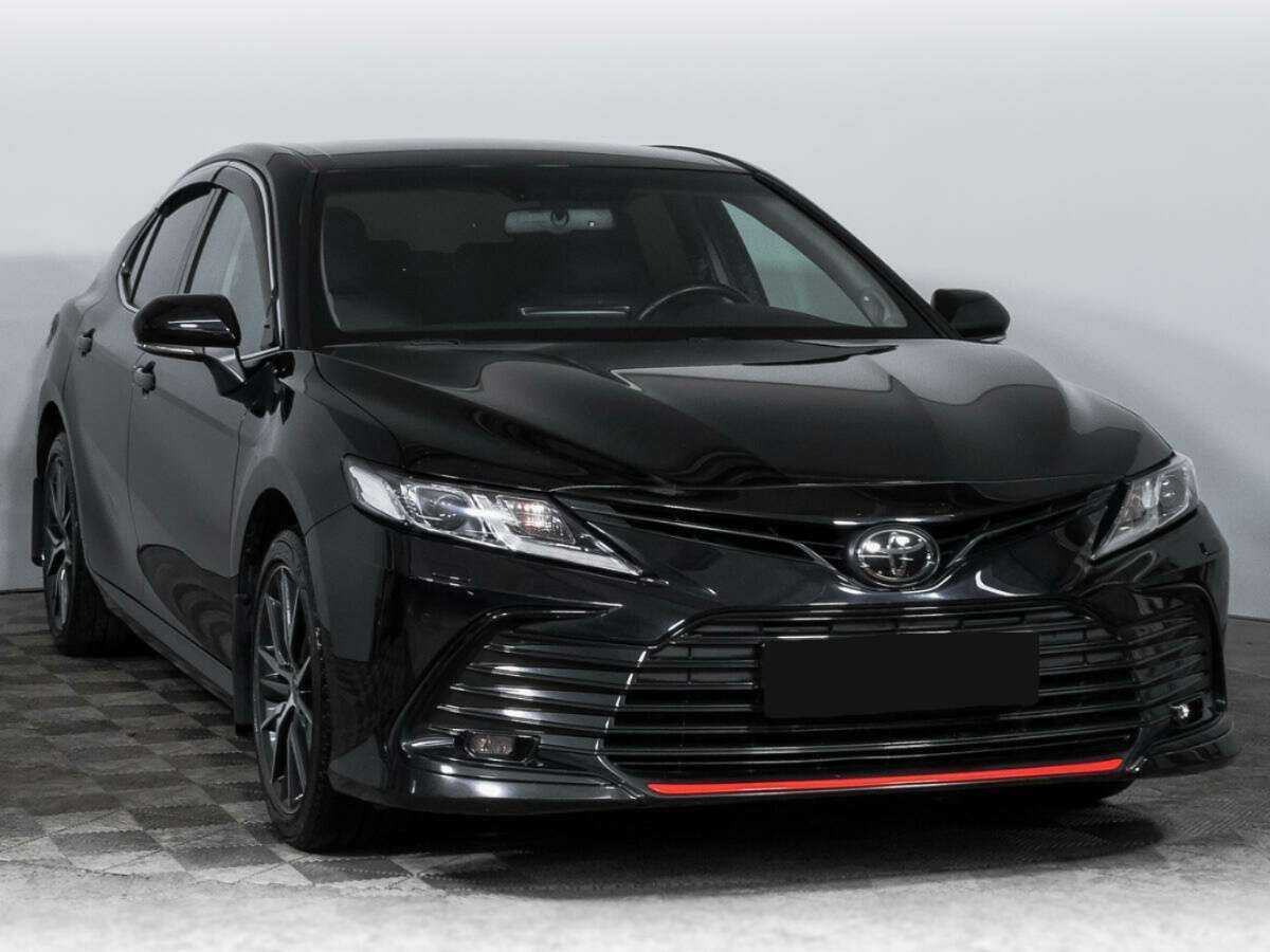 Toyota Camry с пробегом — 2022 год. Фото: #2