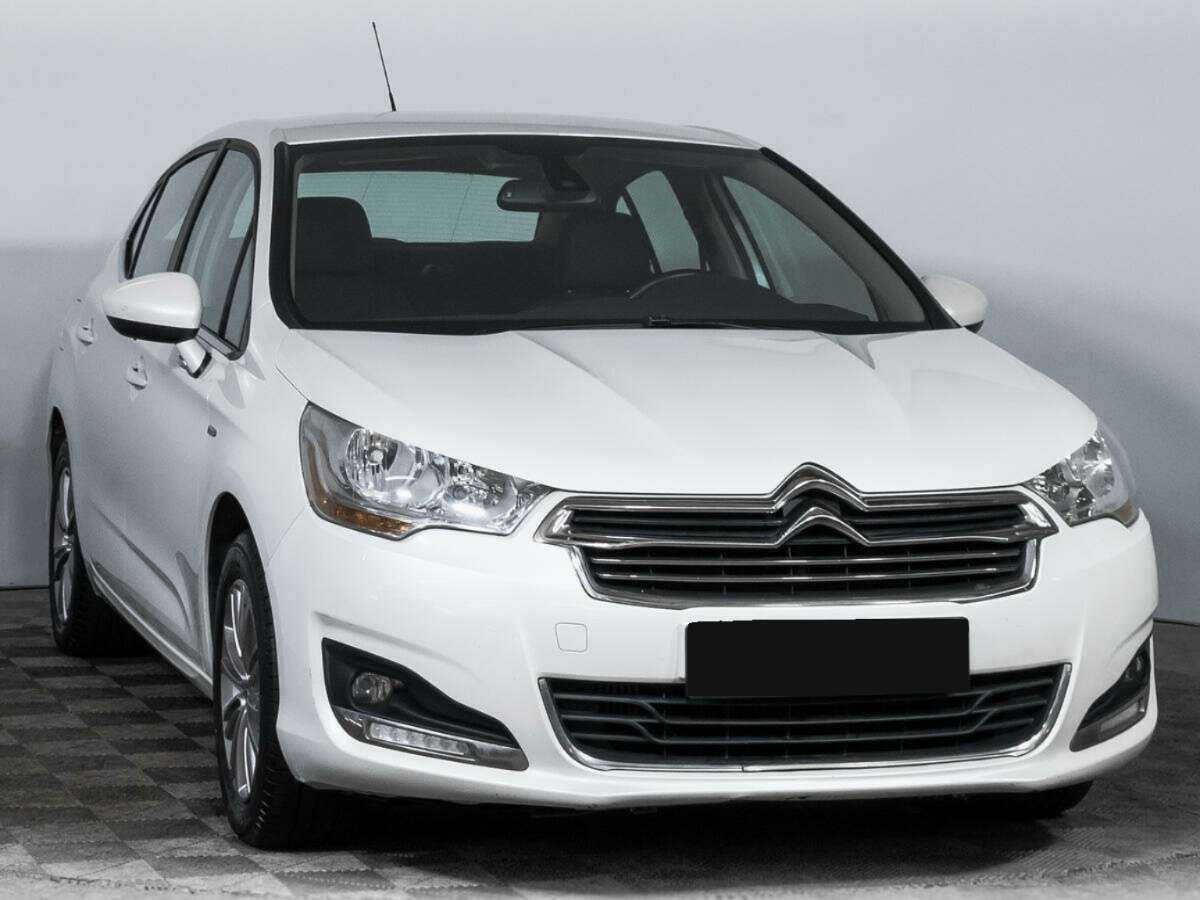 Citroen C4 с пробегом — 2016 год. Фото: #2