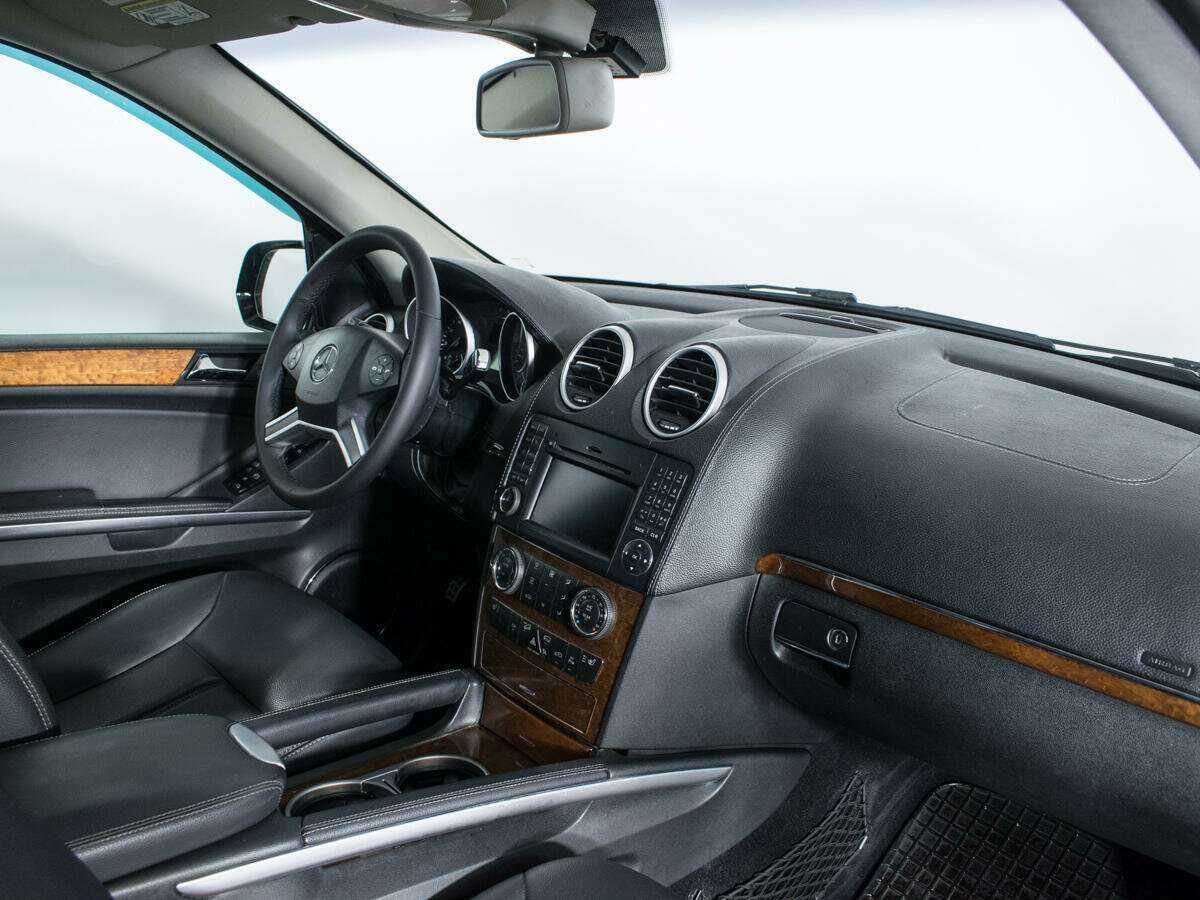 Mercedes-Benz GL-Класс с пробегом — 2009 год. Фото: #6