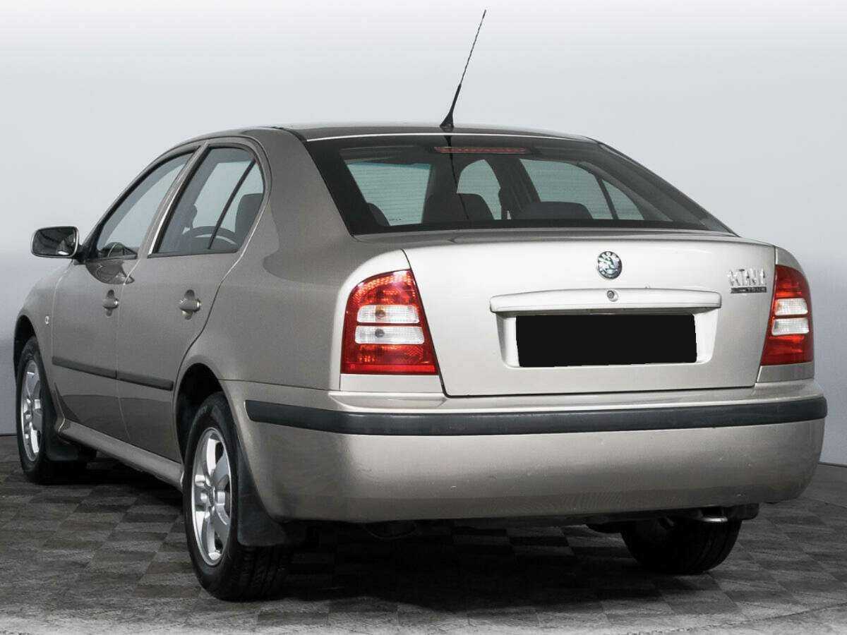 Skoda Octavia с пробегом — 2006 год. Фото: #6