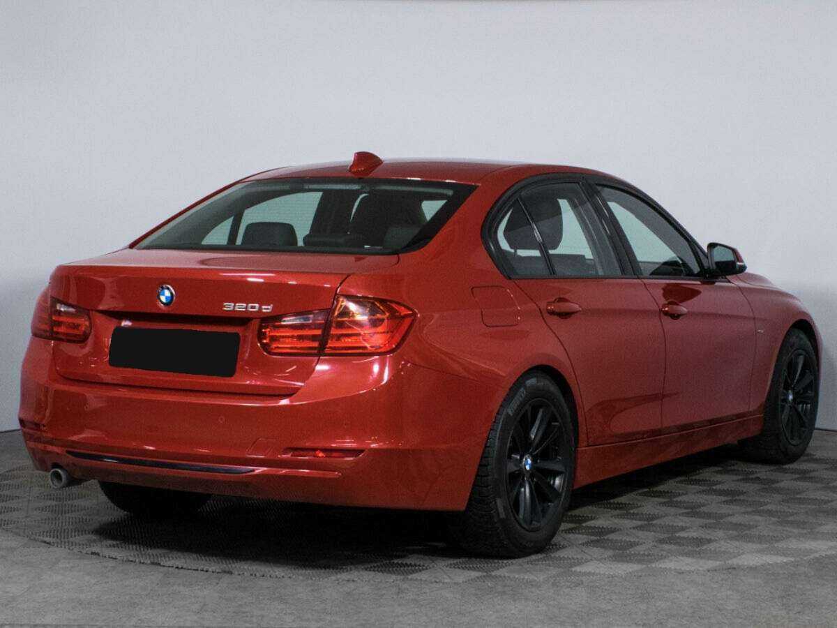 BMW 3 серии с пробегом — 2012 год. Фото: #4