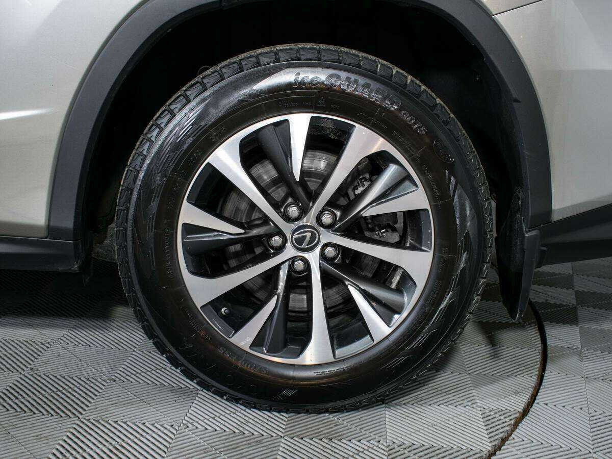 Lexus RX с пробегом — 2019 год. Фото: #14