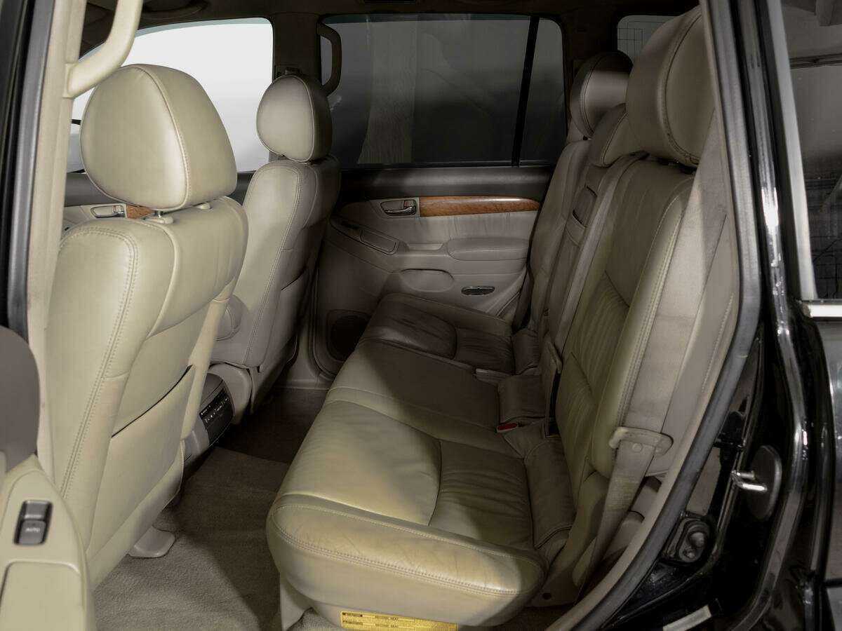 Lexus GX с пробегом — 2005 год. Фото: #8