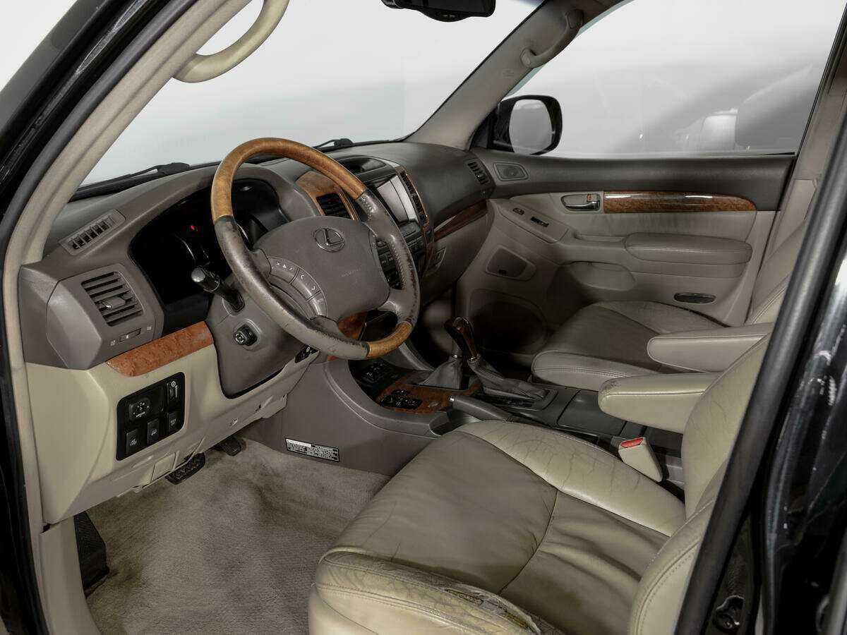 Lexus GX с пробегом — 2005 год. Фото: #16