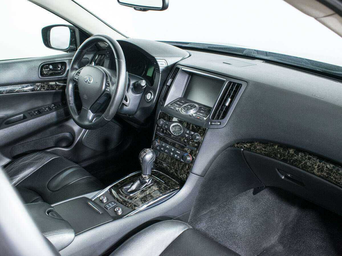 Infiniti G с пробегом — 2013 год. Фото: #8