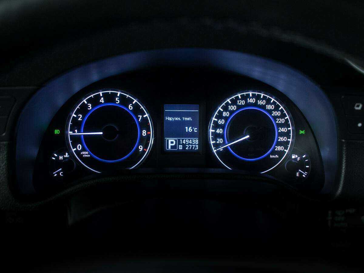 Infiniti G с пробегом — 2013 год. Фото: #10