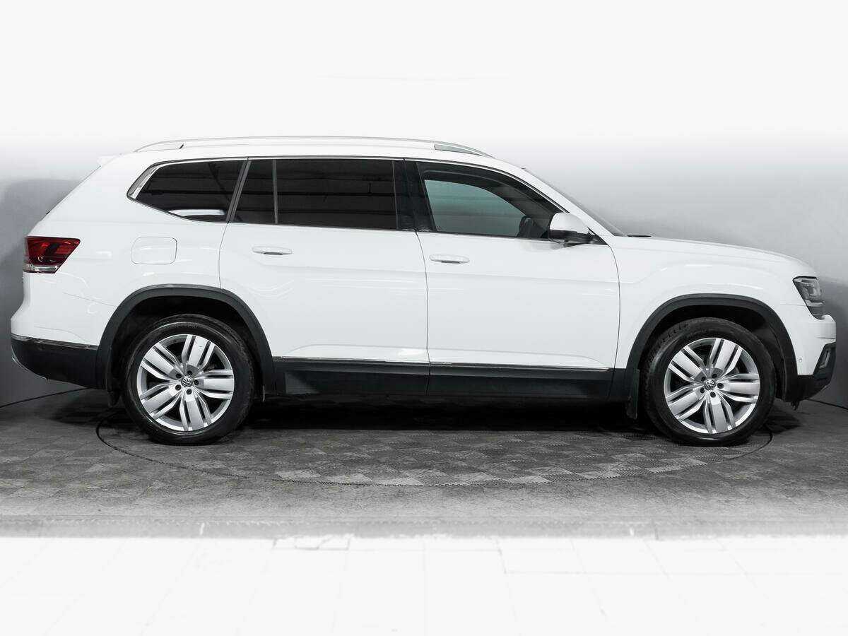 Volkswagen Teramont с пробегом — 2018 год. Фото: #2
