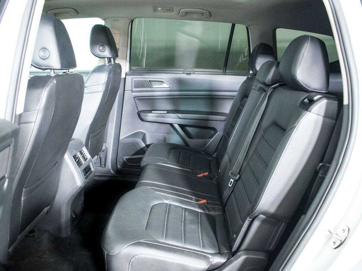 Volkswagen Teramont с пробегом — 2018 год. Фото: #8