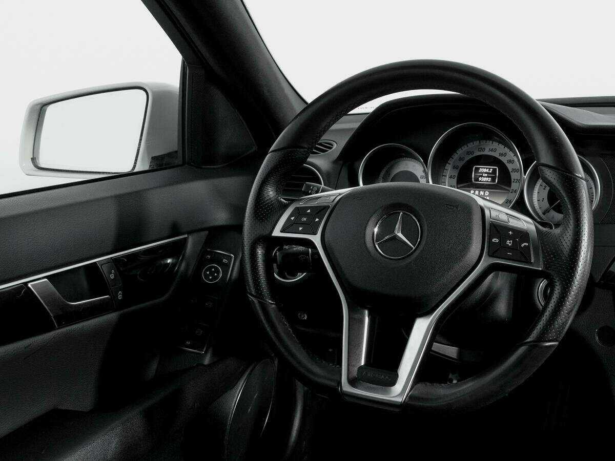 Mercedes-Benz C-Класс с пробегом — 2011 год. Фото: #13