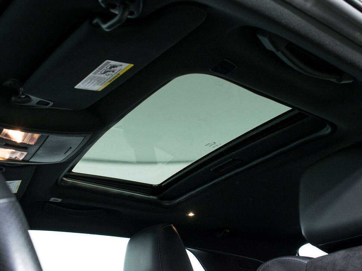 Dodge Challenger с пробегом — 2022 год. Фото: #14