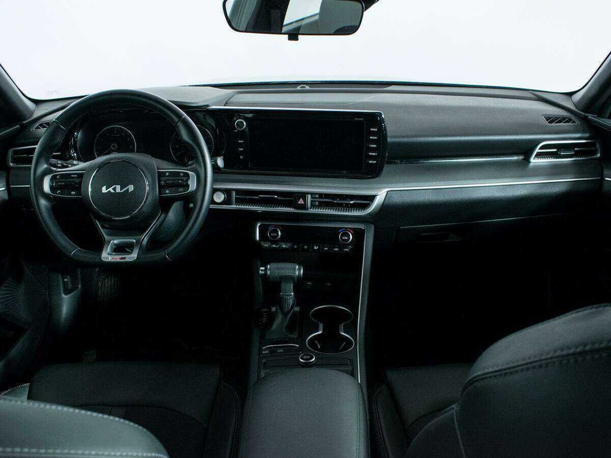 Kia K5 с пробегом — 2022 год. Фото: #11