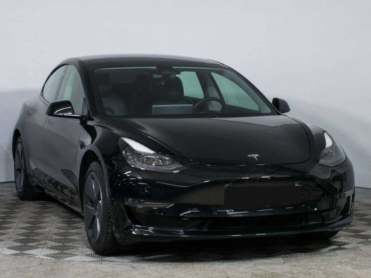 Tesla Model 3 с пробегом — 2021 год. Фото: #2