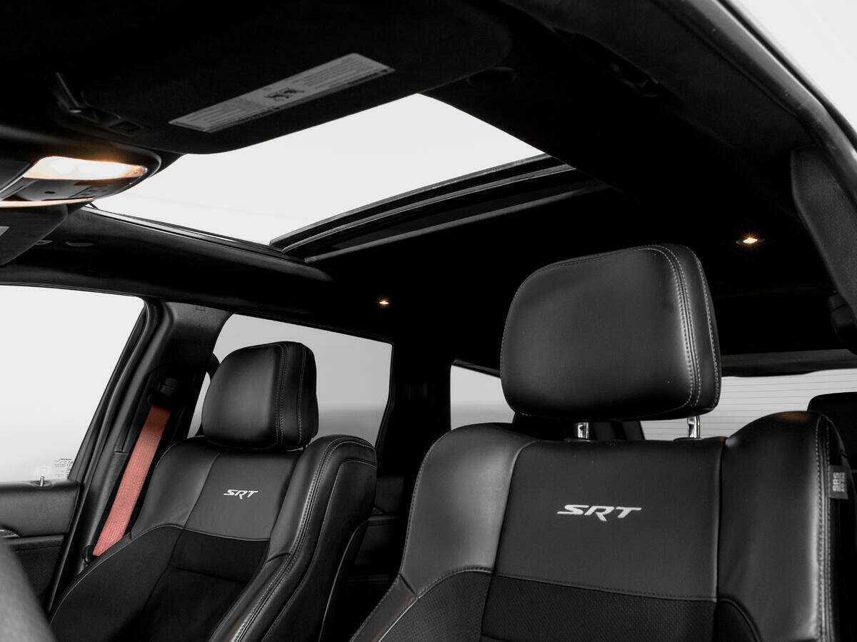 Jeep Grand Cherokee с пробегом — 2020 год. Фото: #13