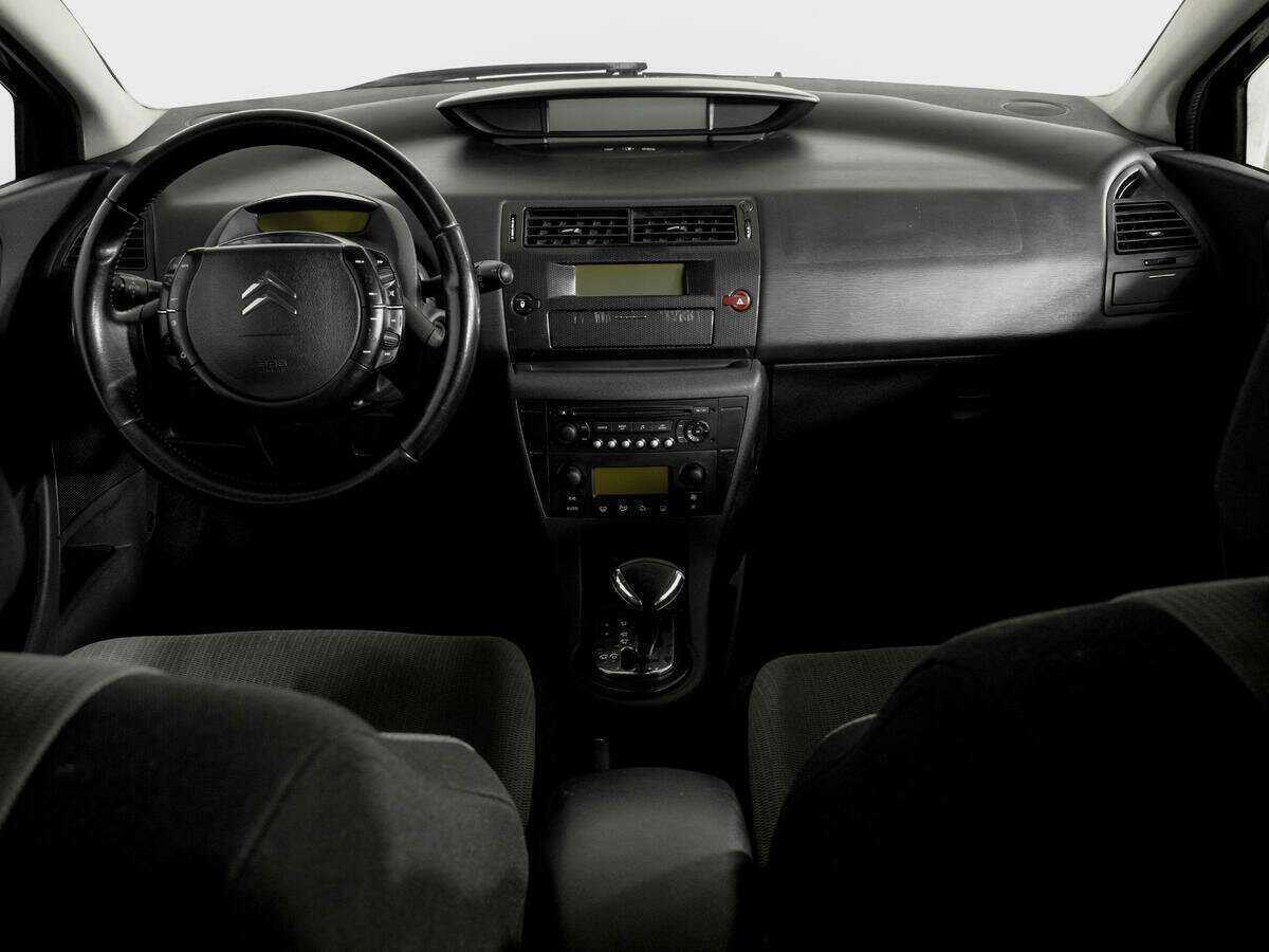 Citroen C4 с пробегом — 2005 год. Фото: #11