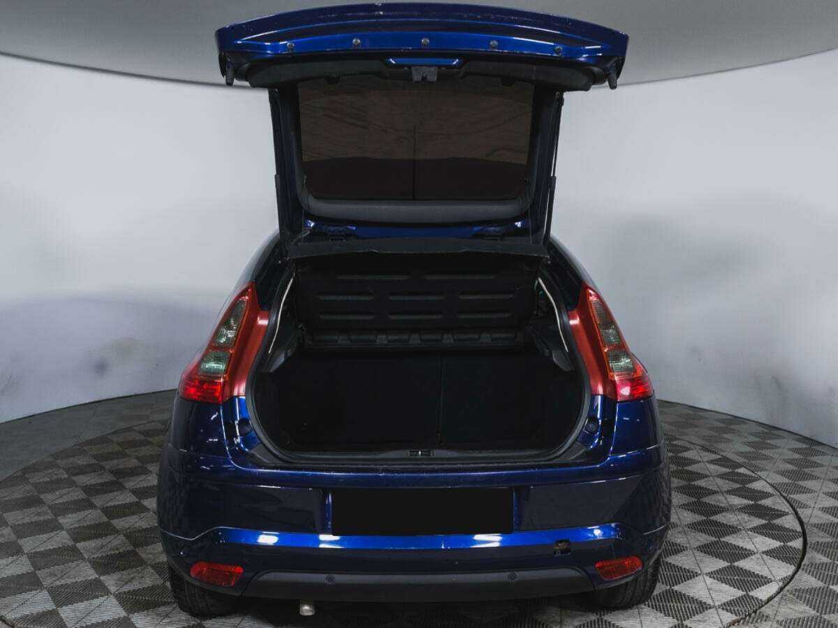 Citroen C4 с пробегом — 2005 год. Фото: #16