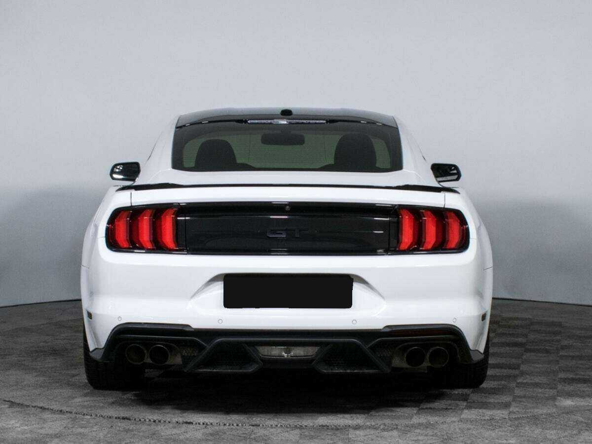 Ford Mustang с пробегом — 2019 год. Фото: #5