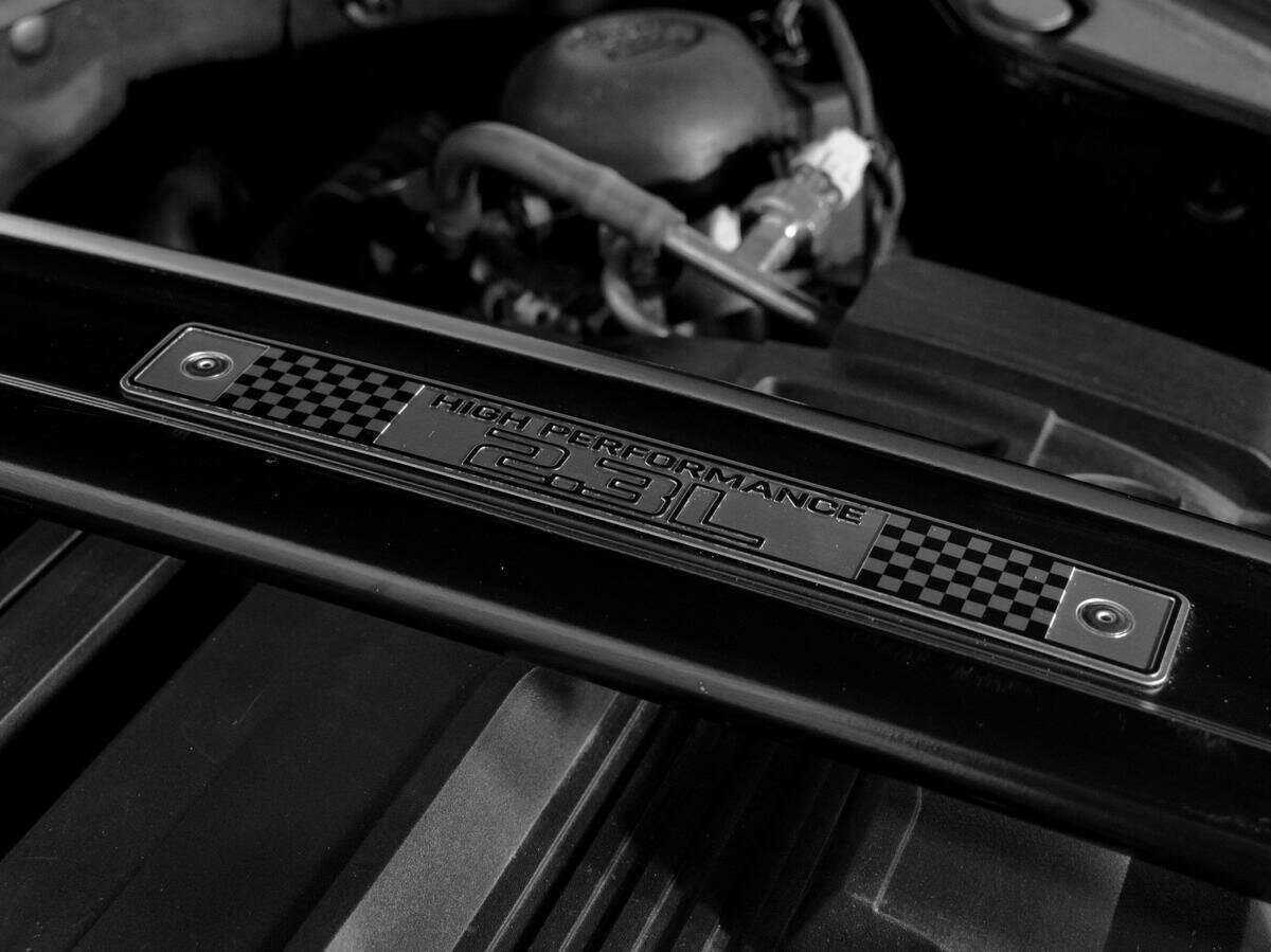 Ford Mustang с пробегом — 2022 год. Фото: #16