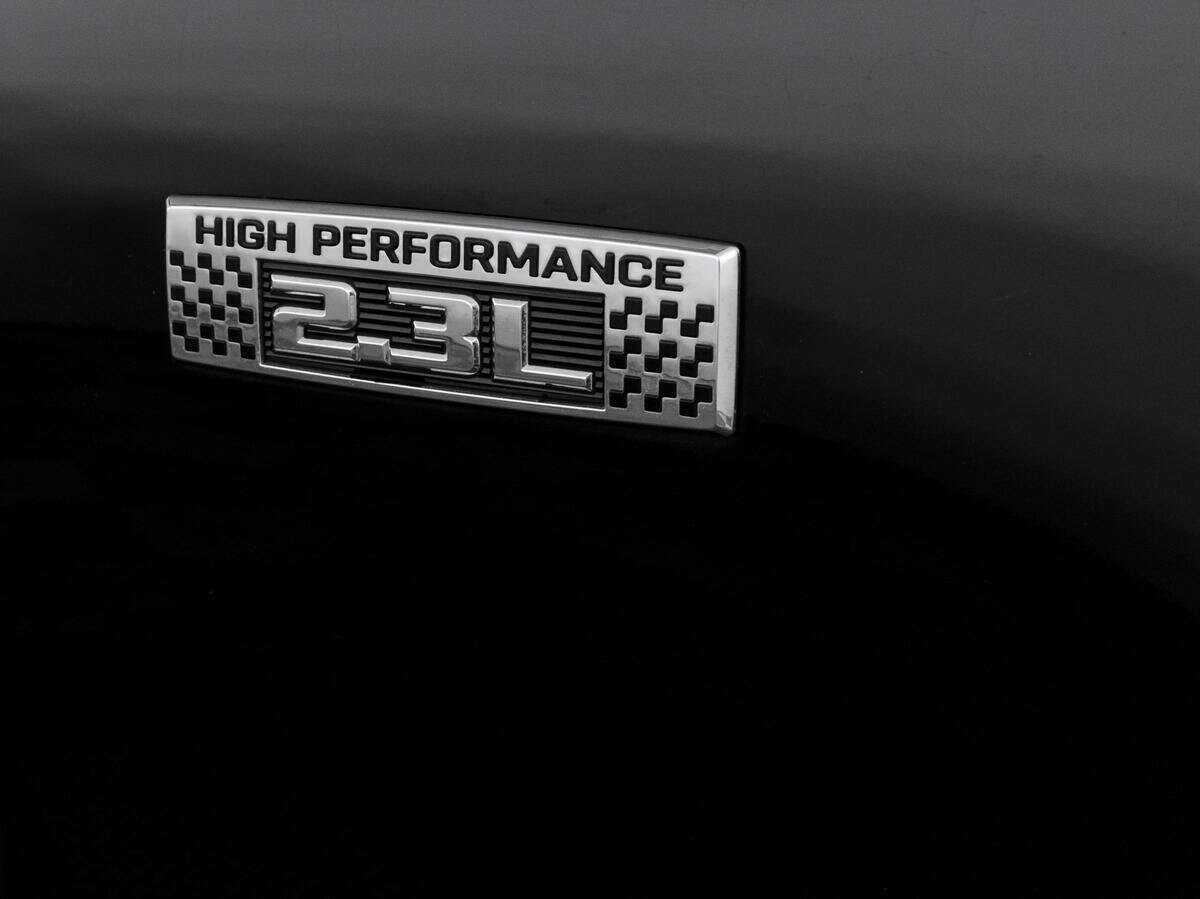 Ford Mustang с пробегом — 2022 год. Фото: #18