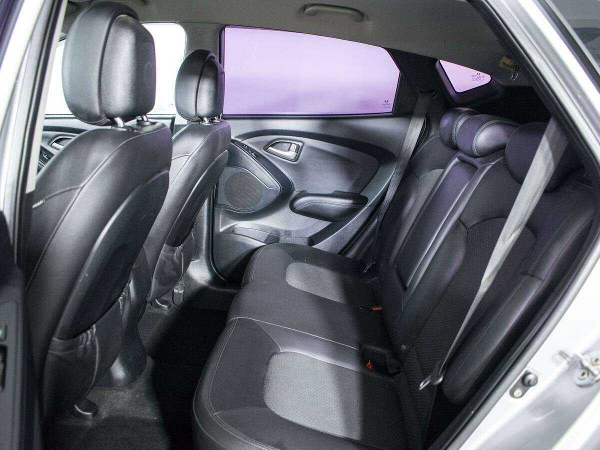 Hyundai ix35 с пробегом — 2011 год. Фото: #9