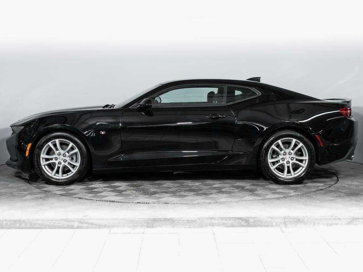 Chevrolet Camaro с пробегом — 2022 год. Фото: #7