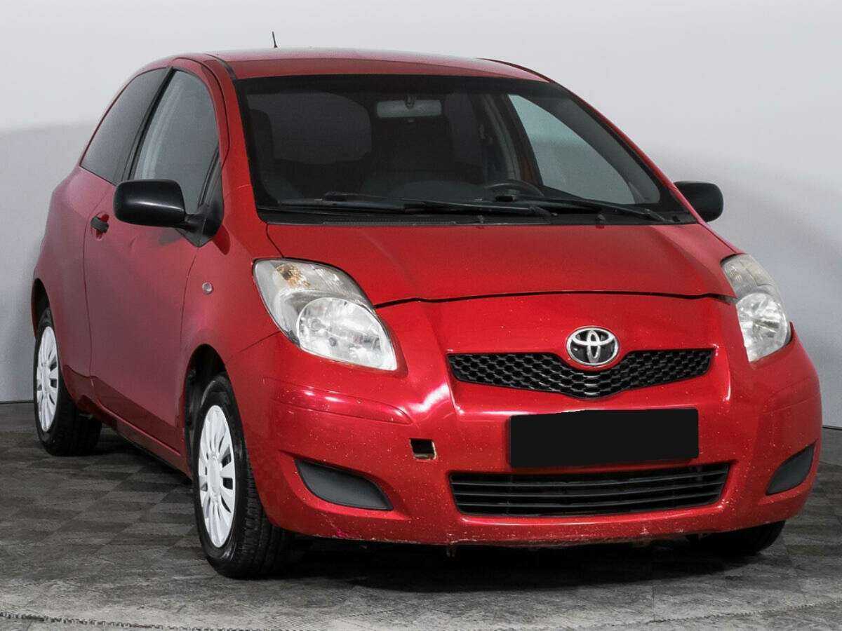 Toyota Yaris с пробегом — 2010 год. Фото: #2