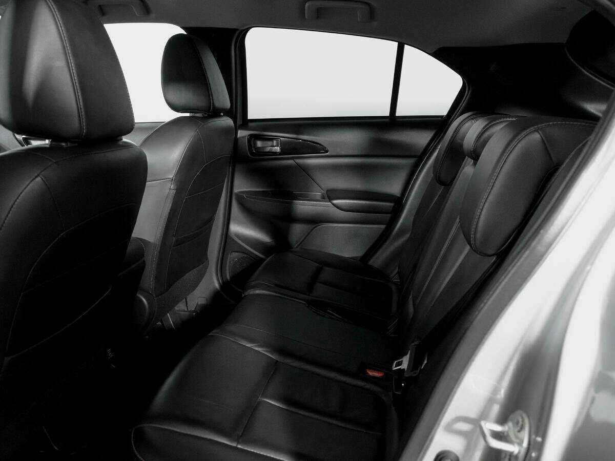 Mitsubishi Eclipse Cross с пробегом — 2019 год. Фото: #9