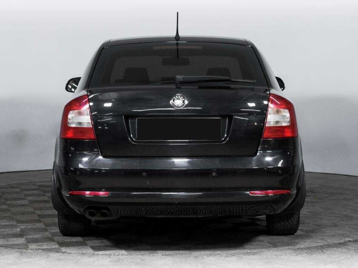 Skoda Octavia с пробегом — 2011 год. Фото: #5