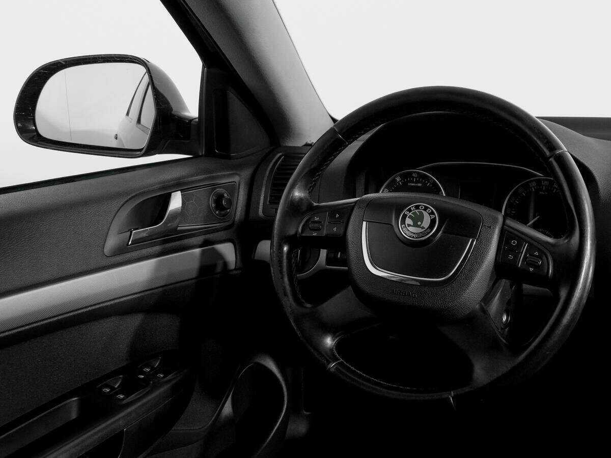 Skoda Octavia с пробегом — 2011 год. Фото: #13