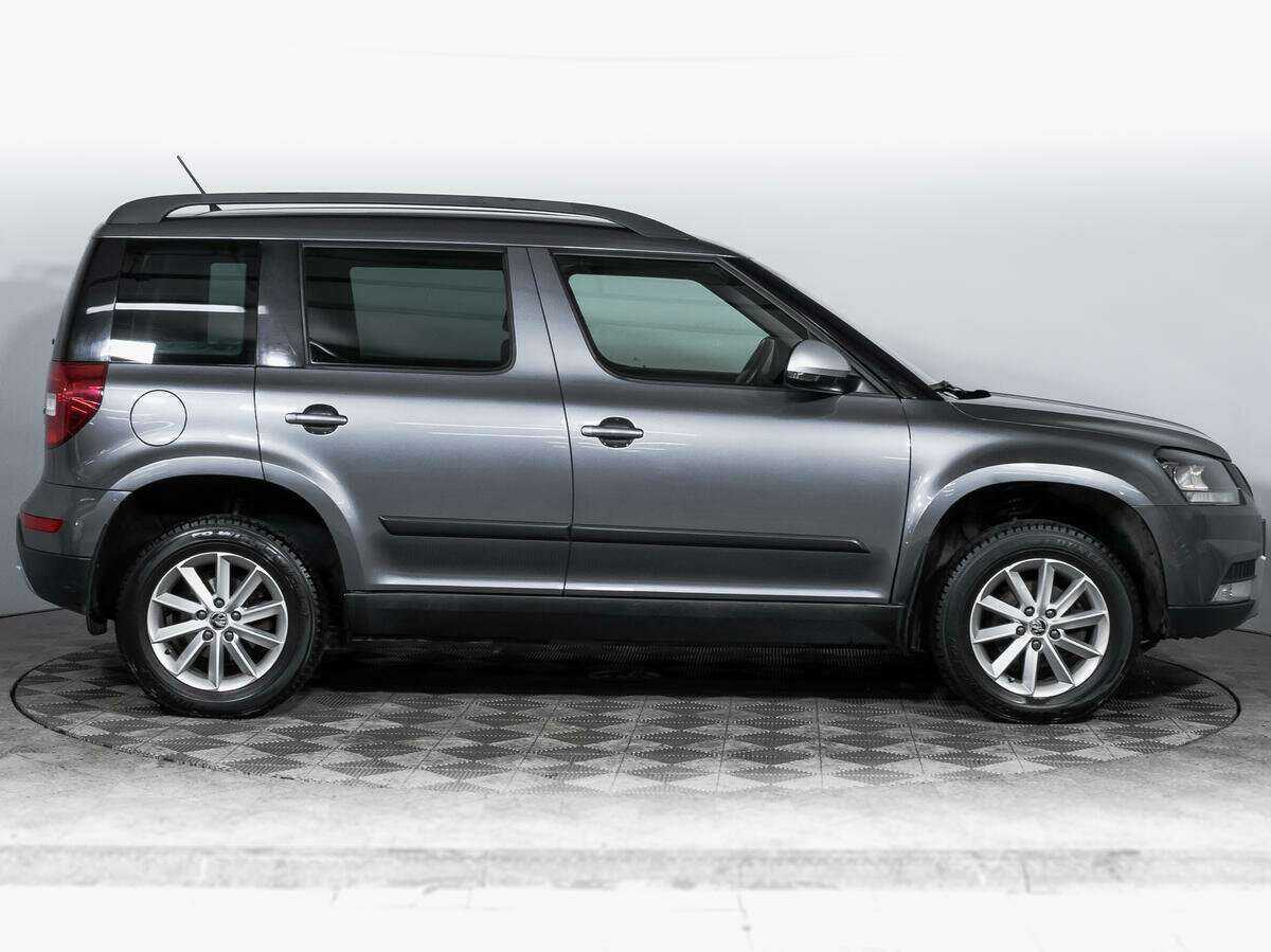 Skoda Yeti с пробегом — 2015 год. Фото: #3