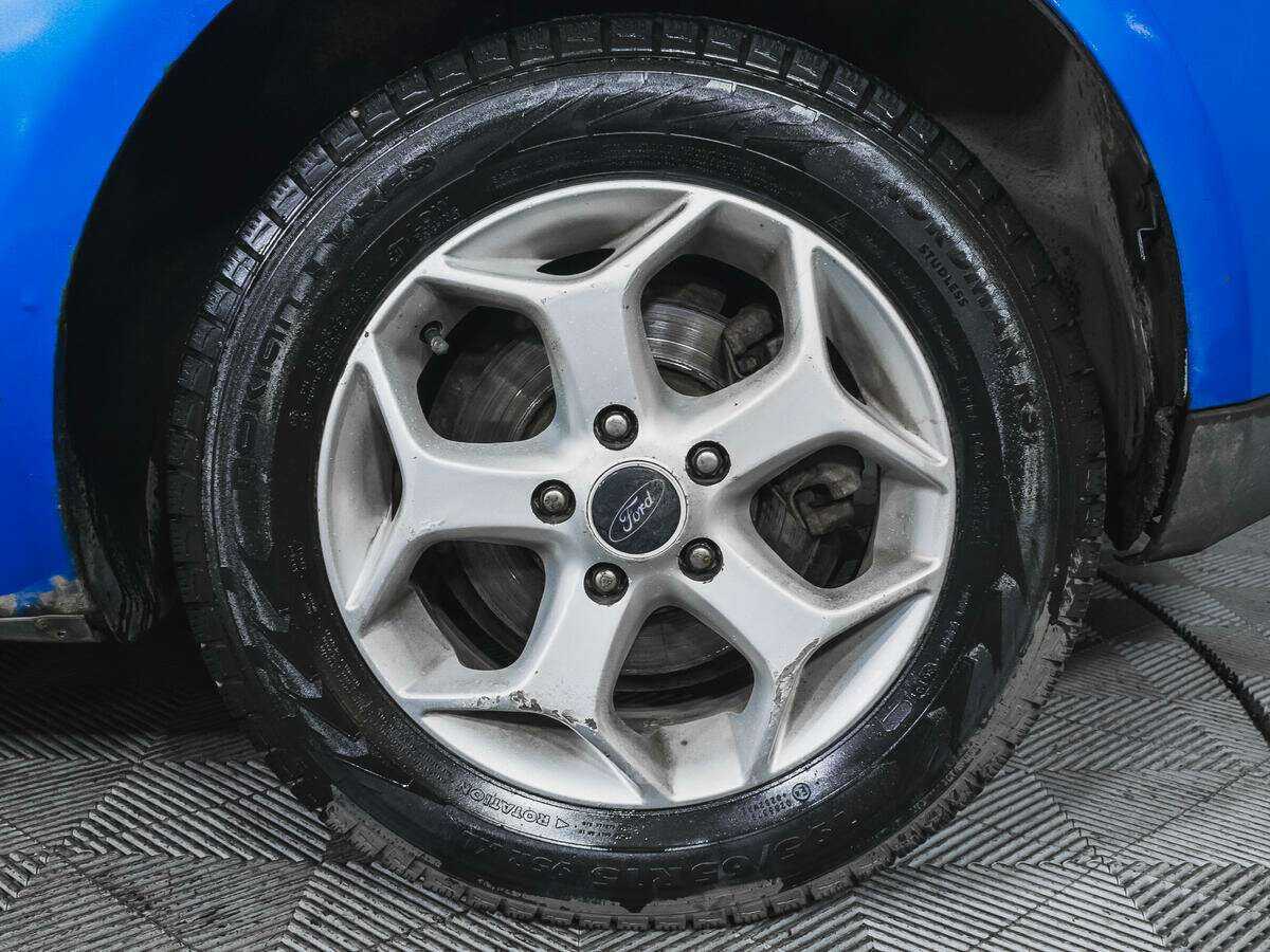 Ford Focus с пробегом — 2006 год. Фото: #15