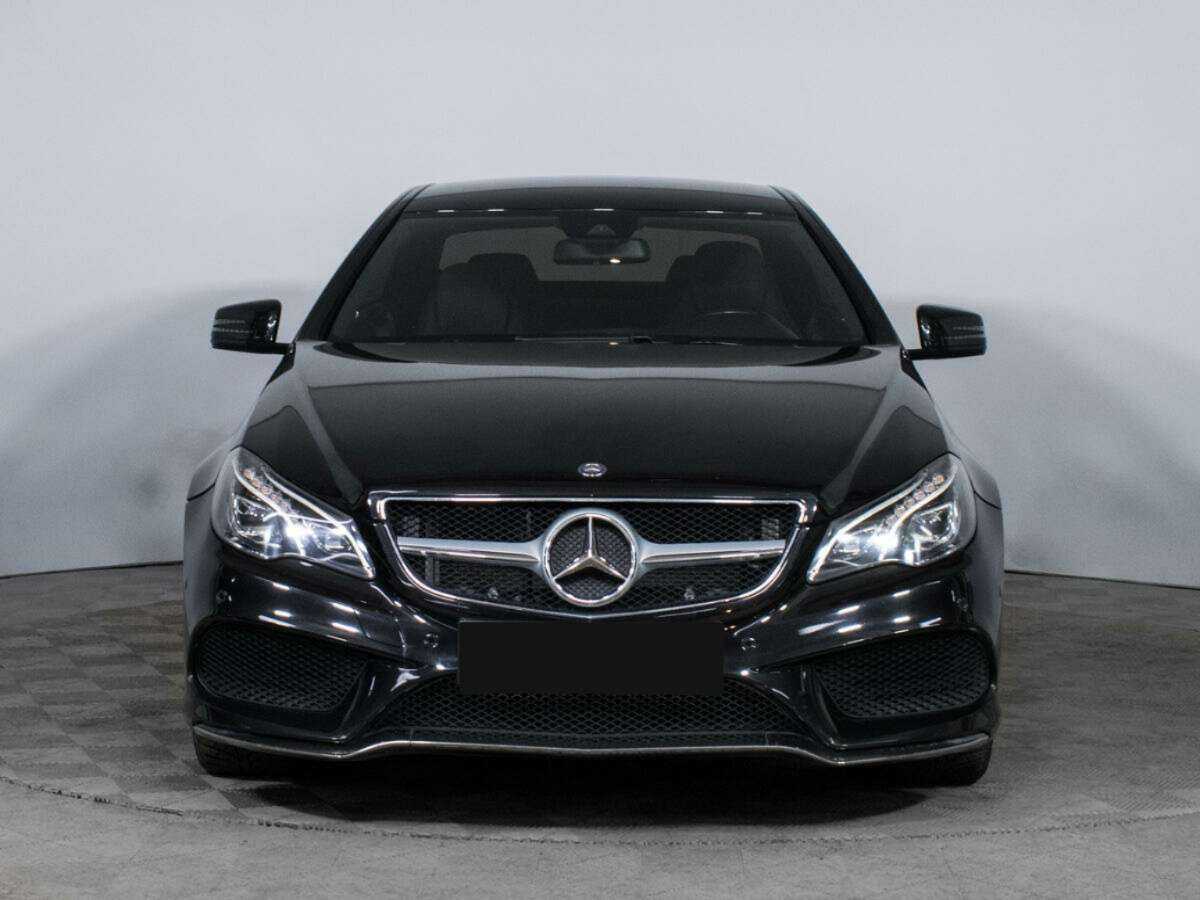 Mercedes-Benz E-Класс с пробегом — 2014 год. Фото: #1