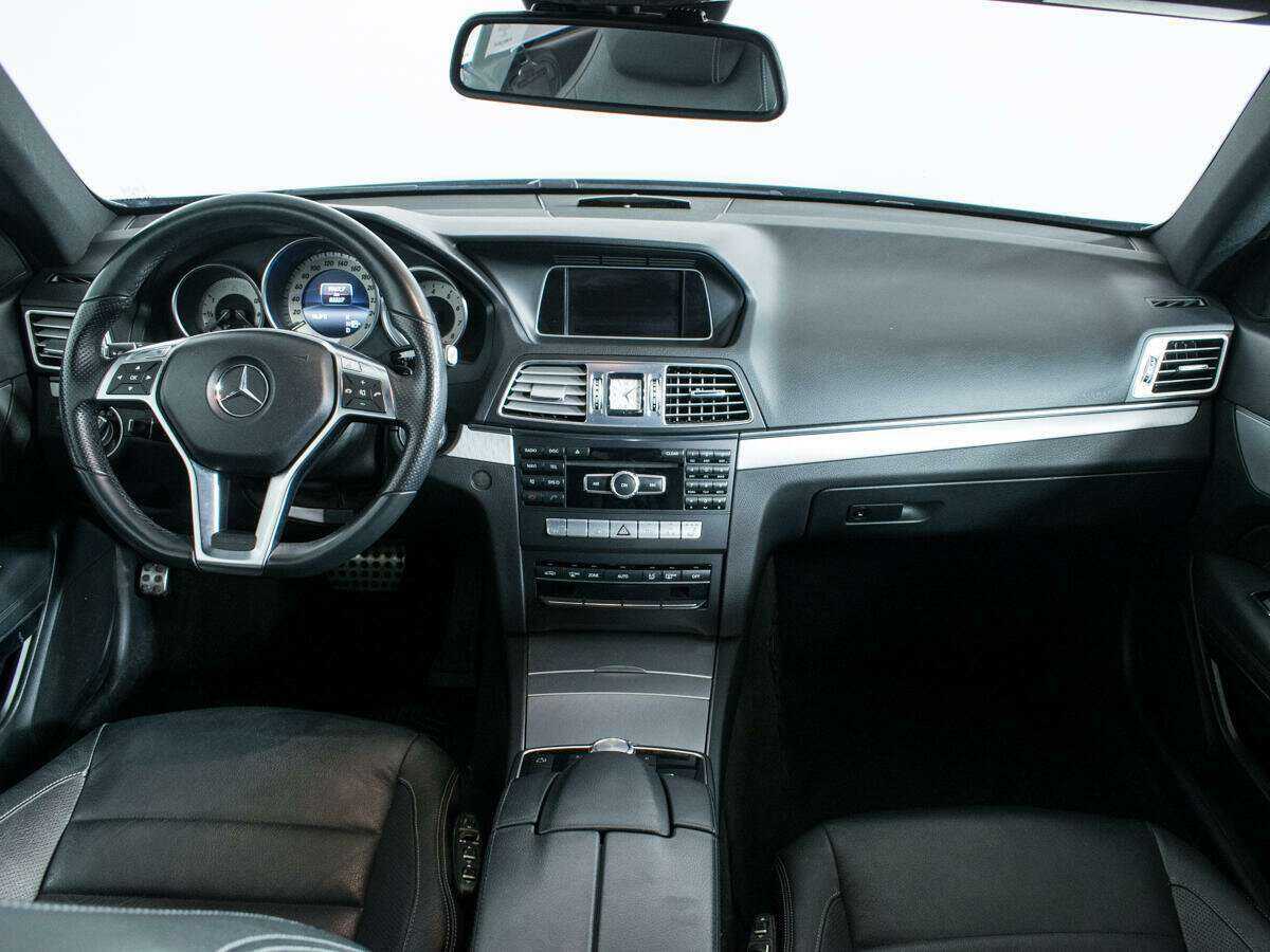 Mercedes-Benz E-Класс с пробегом — 2014 год. Фото: #11