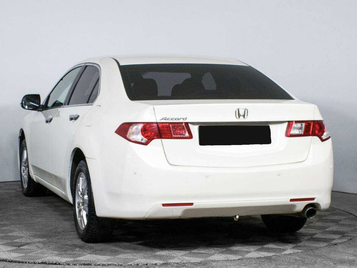 Honda Accord с пробегом — 2008 год. Фото: #6