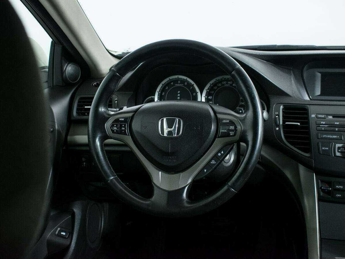 Honda Accord с пробегом — 2008 год. Фото: #13
