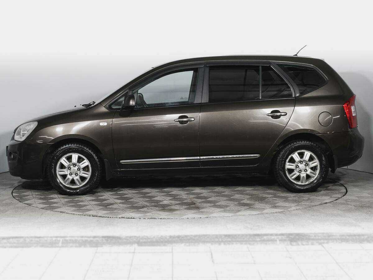 Kia Carens с пробегом — 2009 год. Фото: #7