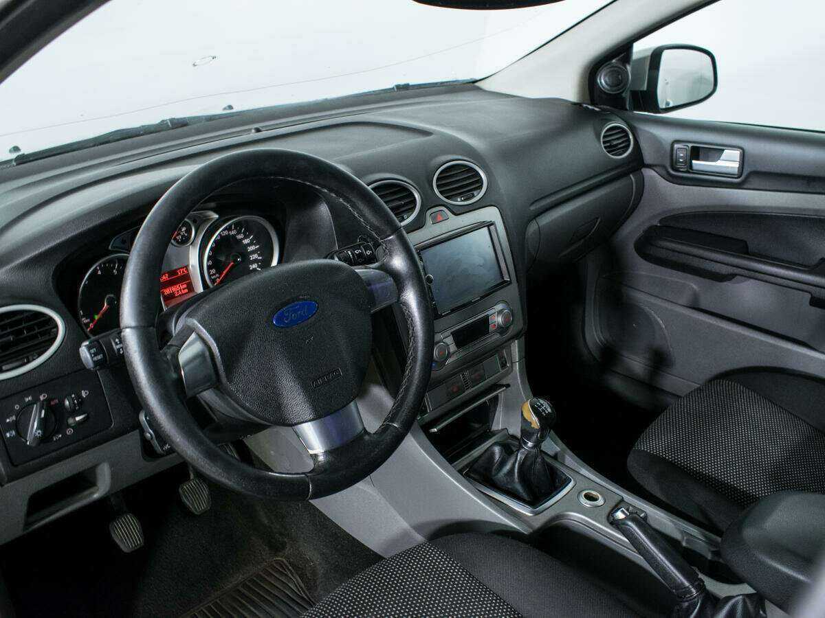 Ford Focus с пробегом — 2008 год. Фото: #12
