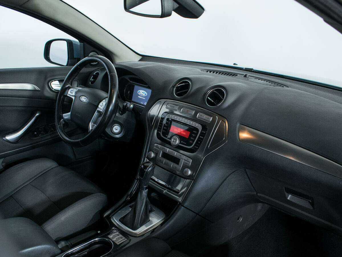 Ford Mondeo с пробегом — 2010 год. Фото: #8