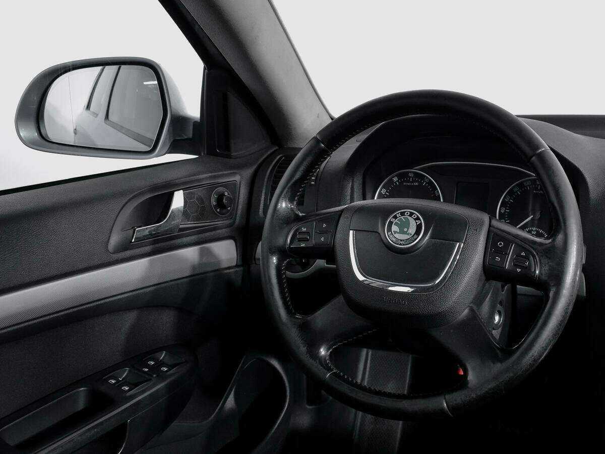 Skoda Octavia с пробегом — 2009 год. Фото: #14