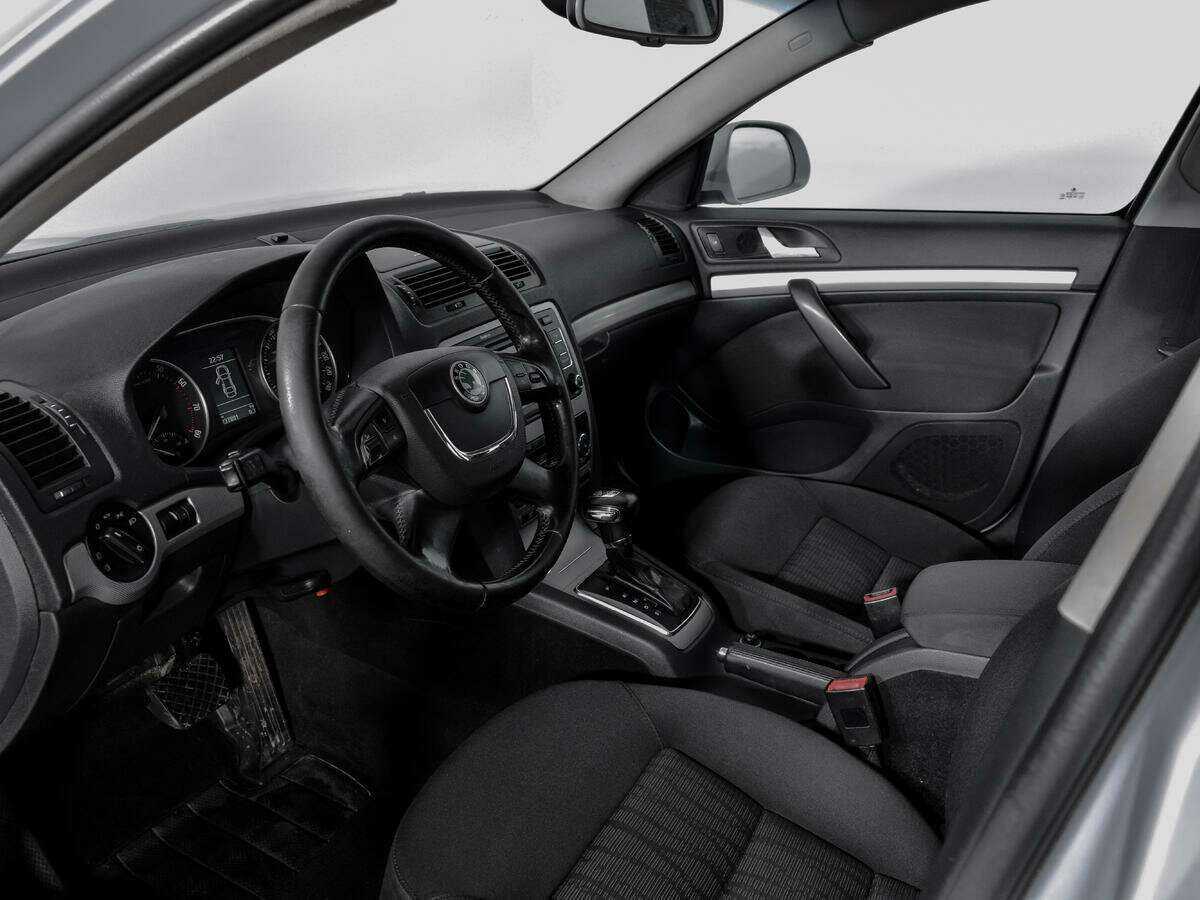 Skoda Octavia с пробегом — 2009 год. Фото: #15