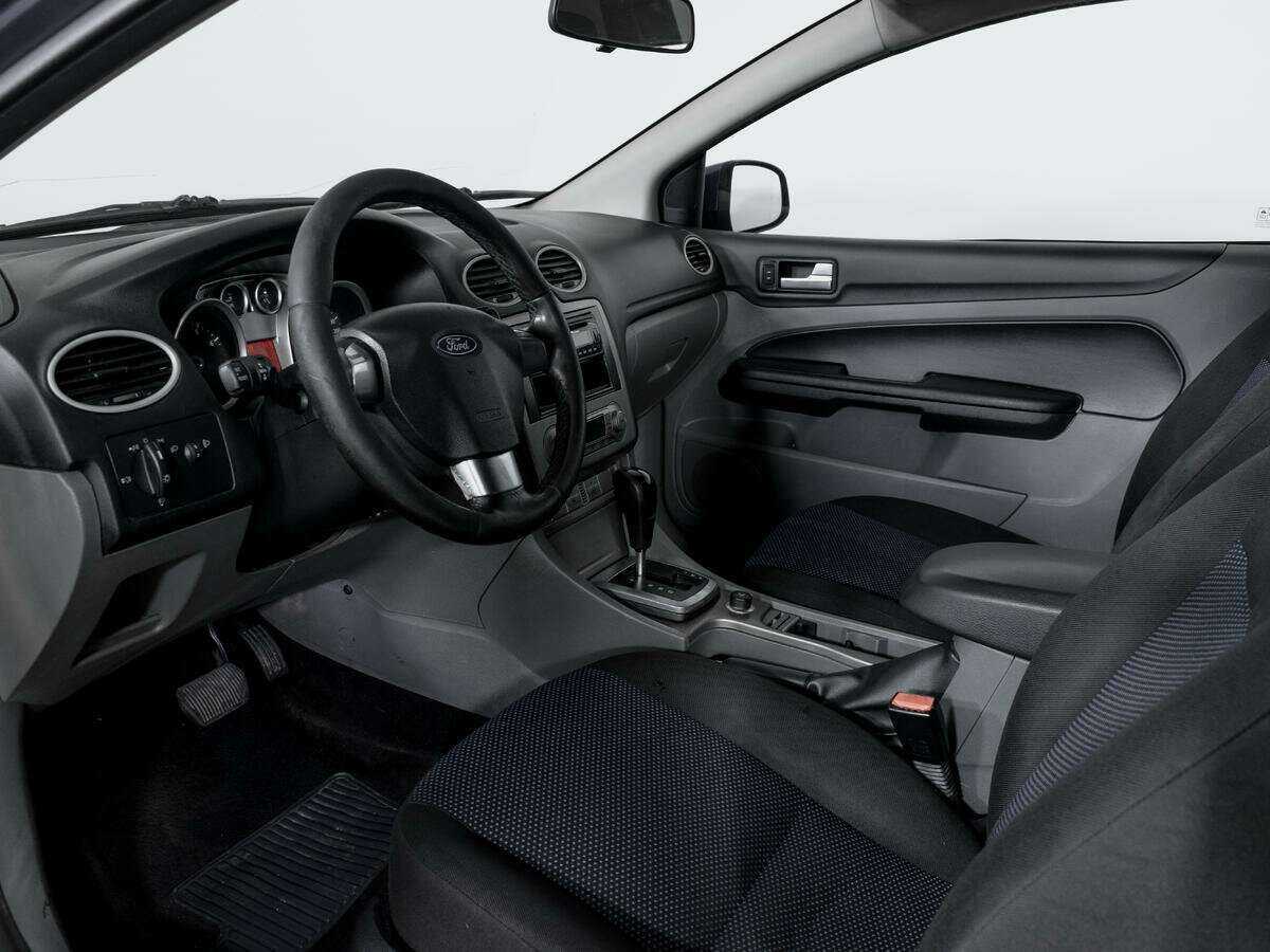 Ford Focus с пробегом — 2008 год. Фото: #14