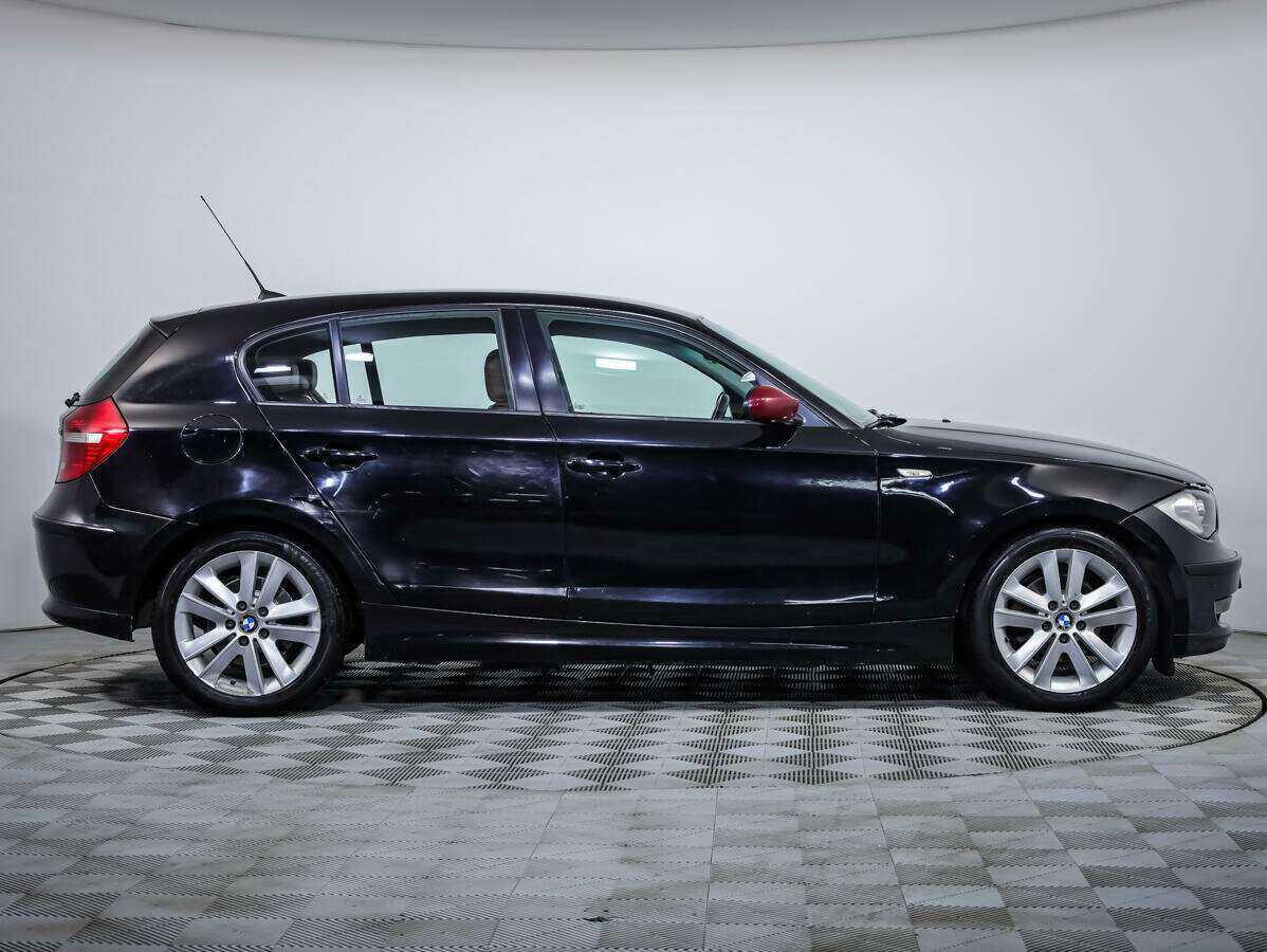 BMW 1 серии с пробегом — 2008 год. Фото: #2